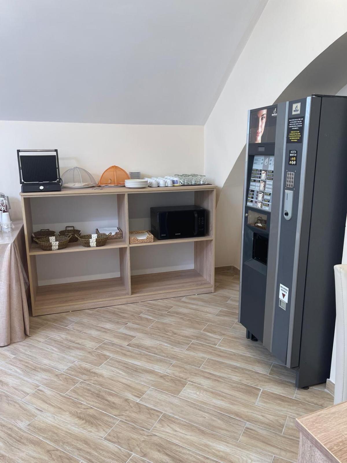 Attic Room Неаполь Екстер'єр фото