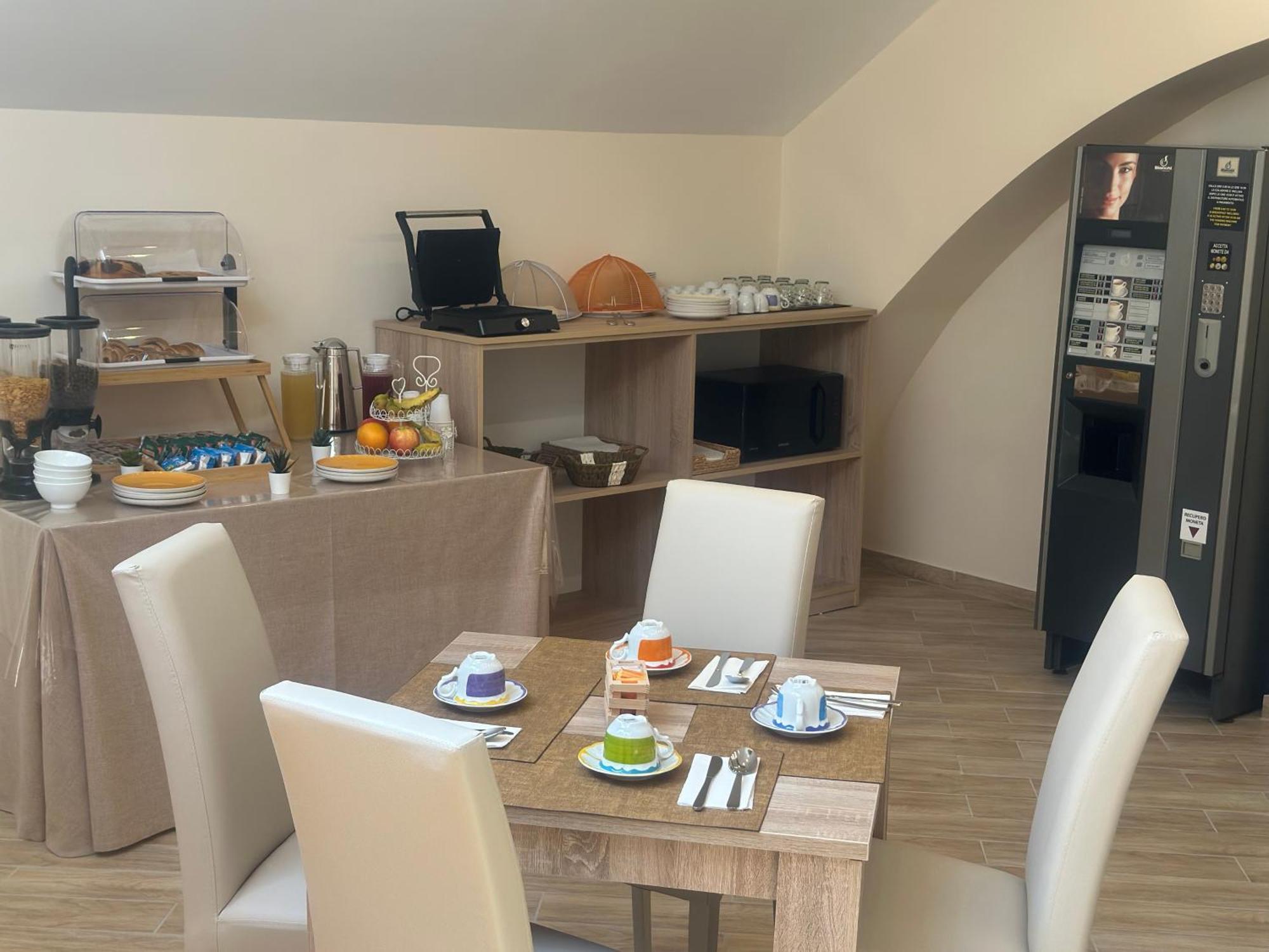 Attic Room Неаполь Екстер'єр фото
