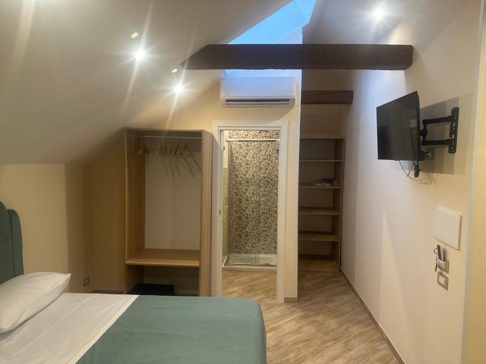 Attic Room Неаполь Екстер'єр фото